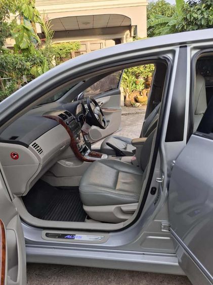 Toyota Altis 2013 1.8 E Sedan เบนซิน ไม่ติดแก๊ส เกียร์อัตโนมัติ บรอนซ์เงิน รูปที่ 3