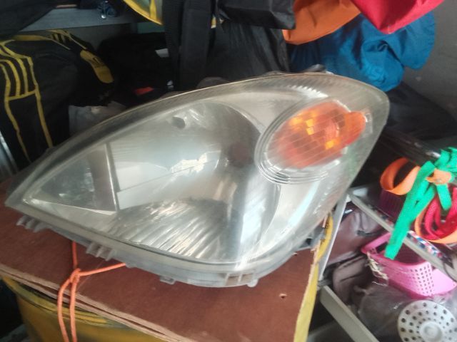 ขายโคมไฟหน้าหน้ารถยนต์ รูปที่ 4