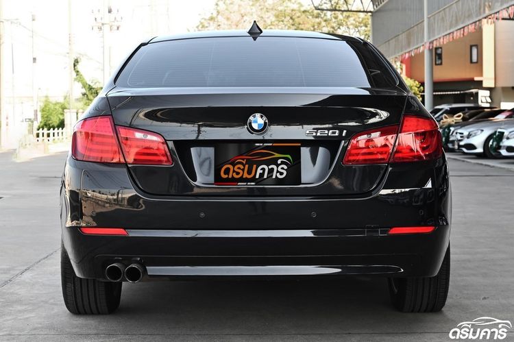 BMW Series 5 2013 520i Sedan เบนซิน ไม่ติดแก๊ส เกียร์อัตโนมัติ ดำ รูปที่ 4