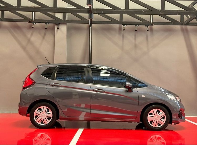 Honda Jazz 2020 1.5 S i-VTEC Sedan เบนซิน ไม่ติดแก๊ส เกียร์อัตโนมัติ เทา รูปที่ 2