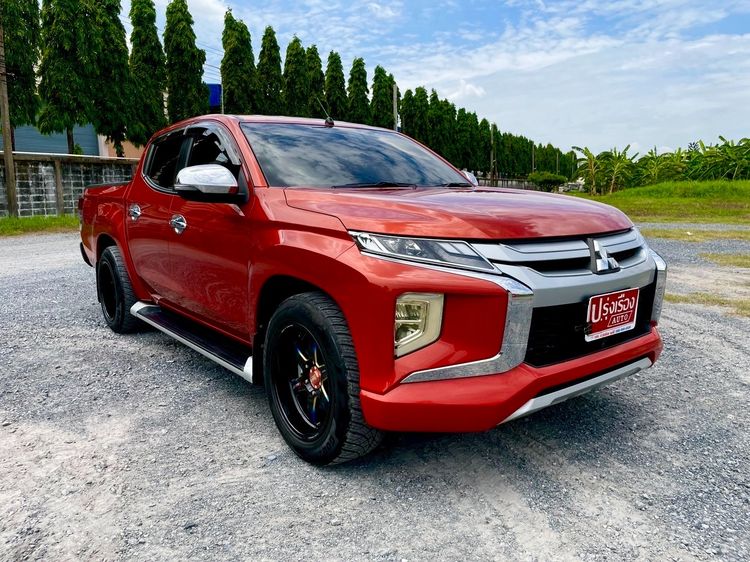 Mitsubishi Triton 2019 2.4 GT Plus Pickup ดีเซล ไม่ติดแก๊ส เกียร์ธรรมดา ส้ม รูปที่ 3