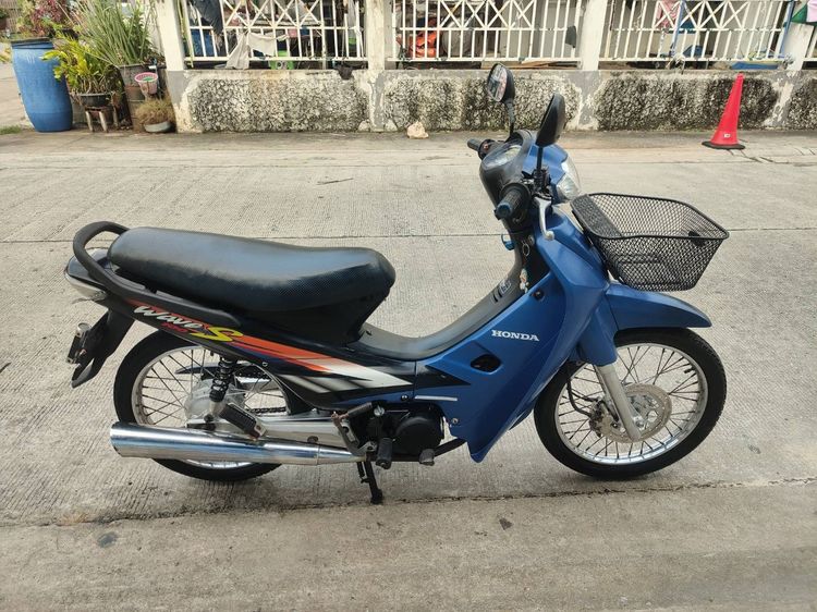 🛵ยังไงก็ขาย WAVE100 ปี 46 ขายตามสภาพ เครื่องดี สีสวย สตาร์ทเท้า เล่มชุดโอนครบ+เปลี่ยนถ่ายน้ำมันเครื่องฟรี ไม่มีส่ง รูปที่ 3