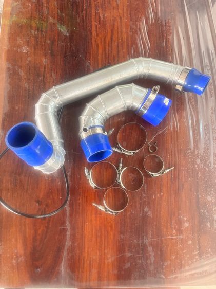 ท่ออินเตอร์ Dmax 1.9 ปี17 ครบชุด ราคา 1000 บาท