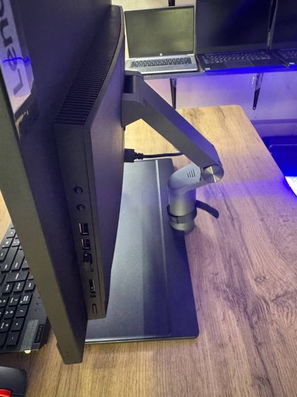 Lenovo ThinkCentre M90a Gen 5 AIO  รูปที่ 4