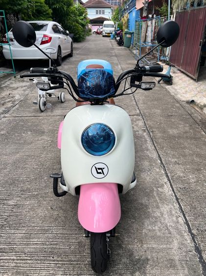 มอเตอร์ไซด์ไฟฟ้า 3 ล้อ 