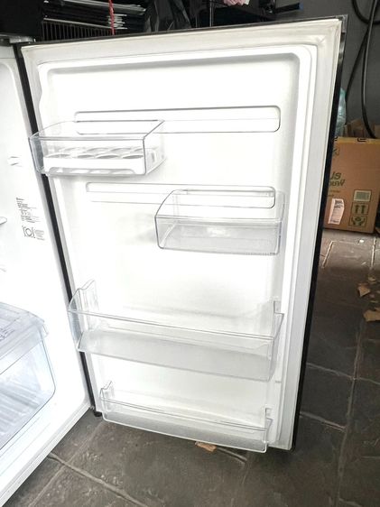 ตู้เย็น Electrolux 8 คิว สภาพดี ใช้งานน้อย  รูปที่ 3