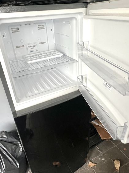 ตู้เย็น Electrolux 8 คิว สภาพดี ใช้งานน้อย  รูปที่ 4