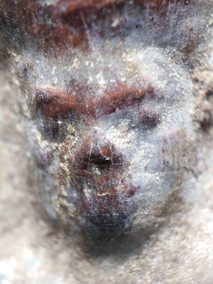 พระร่วงยืนเนื้อตะกั่วสนิมแดงครับ รูปที่ 3