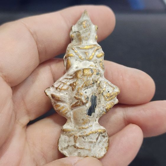 พระท้าวเวสสุวรรณบนเหล็กไหล กรุลําพูน ส่งฟรีทั่วประเทศ รูปที่ 4