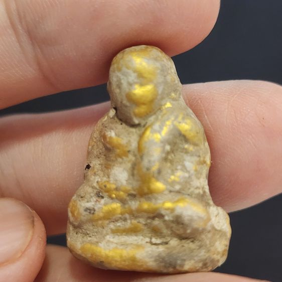 หลวงพ่อเงินหลังพระรอด เนื้อชินทอง กรุลําพูน ส่งฟรีทั่วประเทศ รูปที่ 5