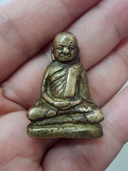 รูปหล่อหลวงพ่อเงิน พิมพ์วัดท่ามะไฟ (องค์ที่ 2)