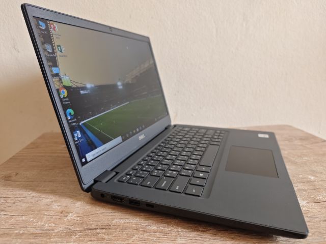 ไม่ใช่ 8 กิกะไบต์ วินโดว์ DELL Latitude 3410 สภาพสวยมาก