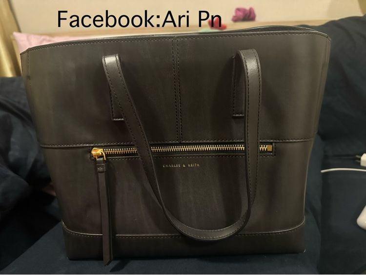 ดำ หนัง PU อื่นๆ กระเป๋า Charles Keith แท้ มือสอง