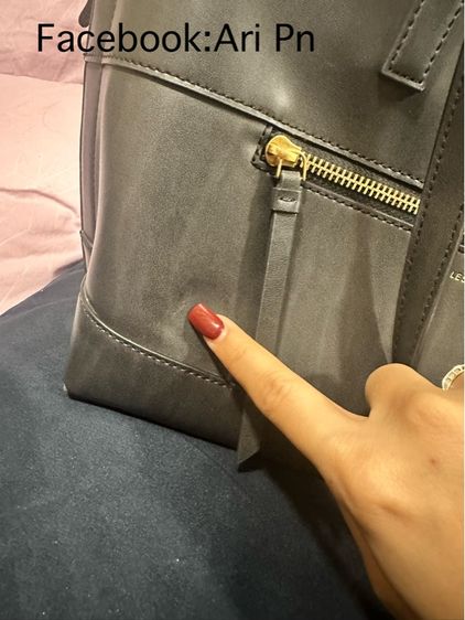 กระเป๋า Charles Keith แท้ มือสอง รูปที่ 7