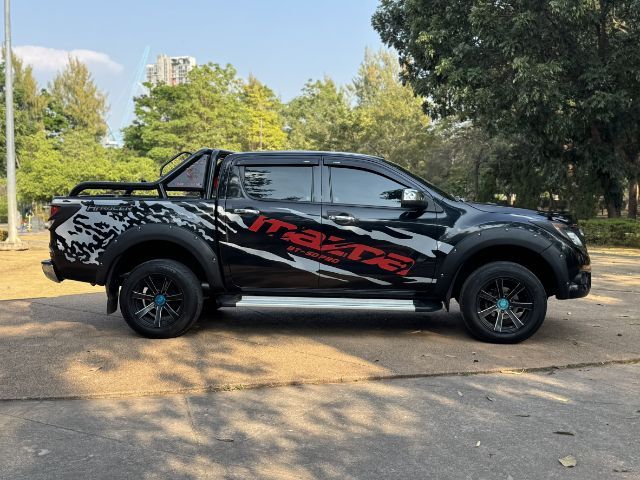 รถ Mazda BT-50 Pro 2.2 Eclipse สี ดำ