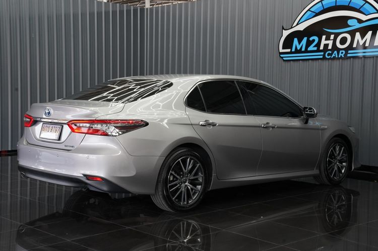 Toyota Camry 2022 2.5 HEV Premium Sedan ไฮบริด เกียร์อัตโนมัติ เทา รูปที่ 4