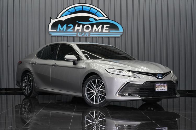 Toyota Camry 2022 2.5 HEV Premium Sedan ไฮบริด เกียร์อัตโนมัติ เทา รูปที่ 3