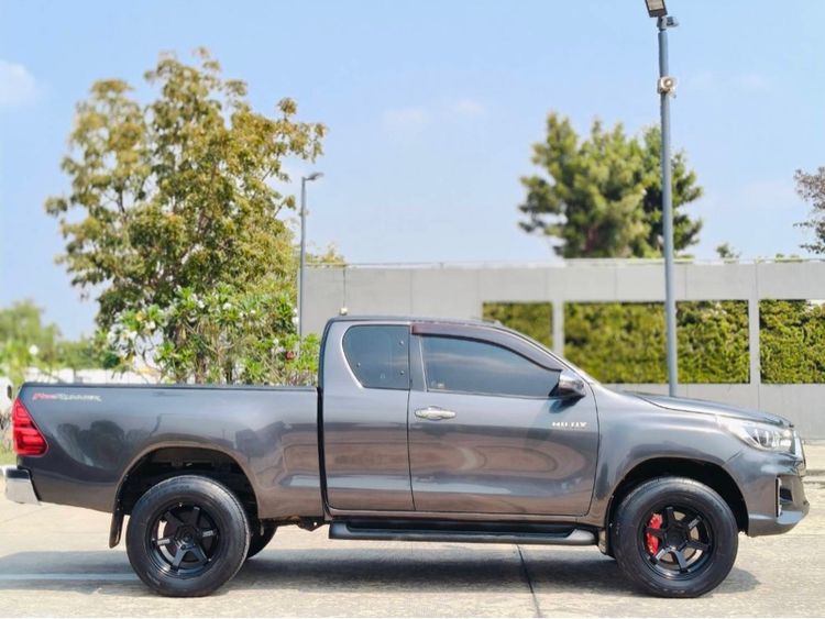 Toyota Hilux Revo 2018 2.4 Prerunner E Plus Pickup ดีเซล ไม่ติดแก๊ส เกียร์ธรรมดา เทา รูปที่ 3