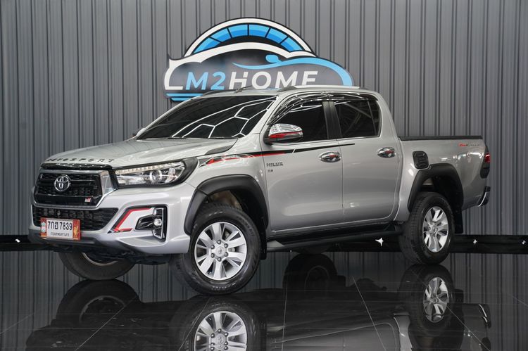 รถ Toyota Hilux Revo 2.8 G Prerunner สี เทา