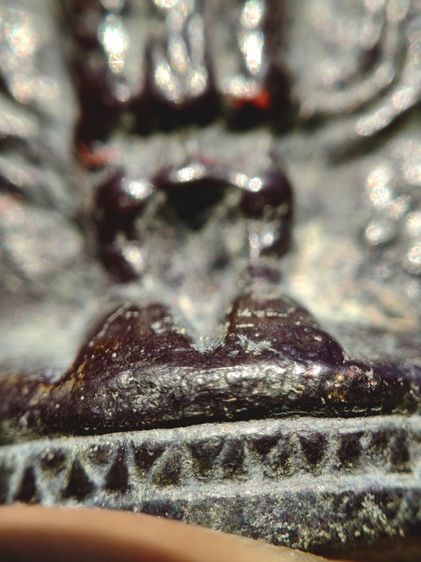 พระร่วงหลังลายผ้า กรุวัดพระศรีฯ จ.ลพบุรี รูปที่ 12