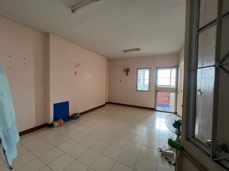 สร้างเสร็จก่อน 2010 คอนโดเอื้ออาทรเพชรเกษม 81 รูปที่ 2