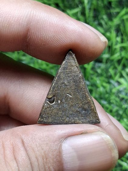 หล่อโบราณไม่รู้ที่ เนื้อทองผสม รูปที่ 2