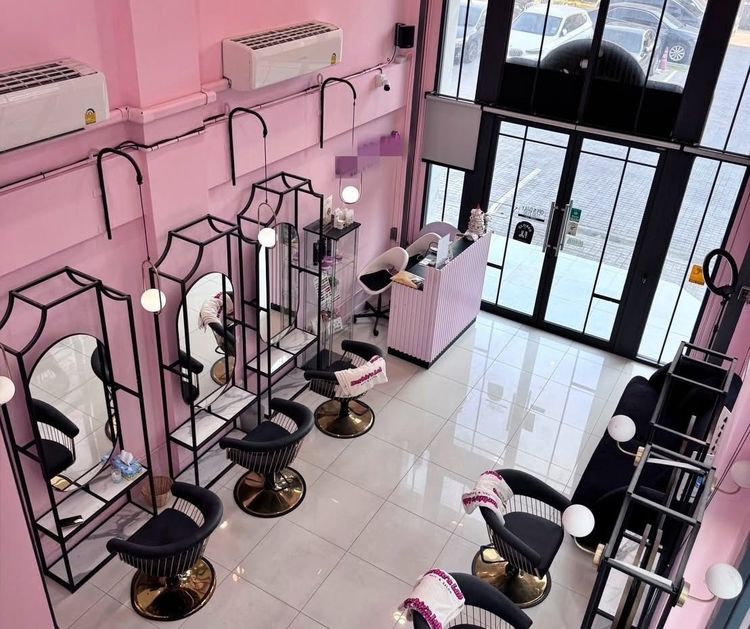 เซ้งร้านเสริมสวย อ่อนนุช 41 ริมถนน หน้าโครงการ The Master  (ม้าสีทองอยู่ด้านหน้า) ตึกโดดเด่น รูปที่ 3