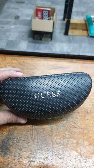 แว่นตา Guess man พร้อมกล่อง แท้ รูปที่ 10