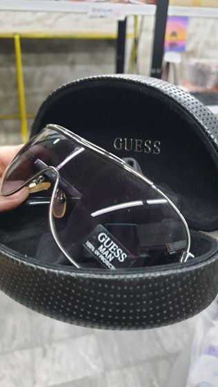 แว่นตา Guess man พร้อมกล่อง แท้ รูปที่ 4