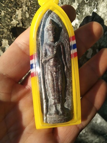 พระร่วงหลังรางปืนกรุวัดพระศรีรัตนมหาธาตุ