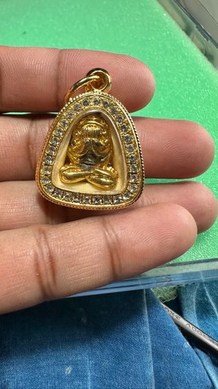 ปล่อยพระค่ะ