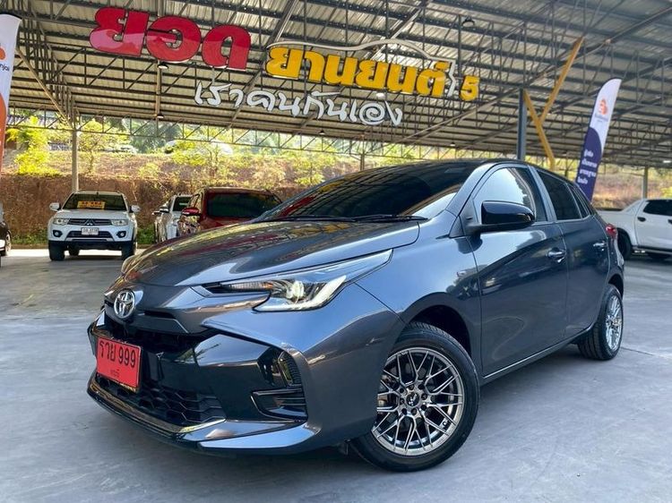 Toyota Yaris 2023 1.2 Sport Sedan เบนซิน ไม่ติดแก๊ส เกียร์อัตโนมัติ เทา รูปที่ 3