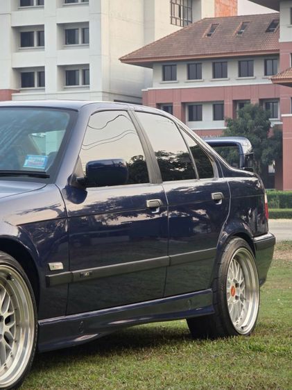 BMW Series 3 2000 323i Sedan เบนซิน ไม่ติดแก๊ส เกียร์ธรรมดา น้ำเงิน รูปที่ 4