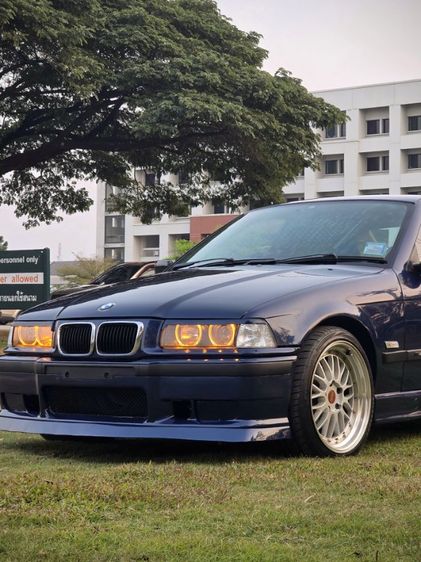 BMW Series 3 2000 323i Sedan เบนซิน ไม่ติดแก๊ส เกียร์ธรรมดา น้ำเงิน รูปที่ 3