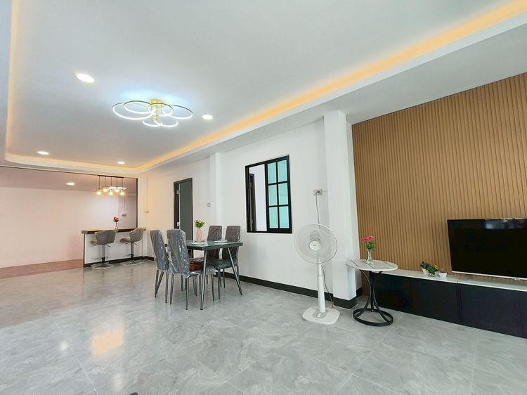 ตกแต่งครบ บ้านเดี่ยว2ชั้นรีโนเวทใหม่ มีนบุรี คลองสามวา หมู่บ้านเคซีการ์เด้นโฮม12 บ้าน6 ห้องนอน นัดชม081-440-5994 คุณวา รูปที่ 4
