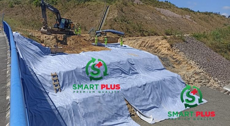 ปูน / วัสดุเทพื้น Geotextile แผ่นใยสังเคราะห์ 200กรัม กว้าง 2.0เมตร ยาว 100 เมตร ทนทาน สำหรับงานก่อสร้าง ปูรองหิน กันหญ้าขึ้น งานถนน กันดินสไลด์ งาจัดสวน
