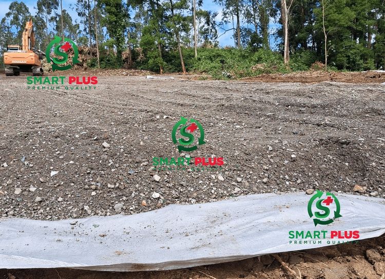 ปูน / วัสดุเทพื้น Geotextile แผ่นใยสังเคราะห์ 150กรัม กว้าง 2.0เมตร ยาว 100 เมตร ทนทาน สำหรับงานก่อสร้าง ปูรองหิน กันหญ้าขึ้น งานถนน กันดินสไลด์ งาจัดสวน