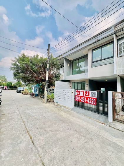 ขายทาวน์เฮ้าส์ นนทบุรี -สนามบินน้ำ พร้อมอยู่ ทำใหม่ทั้งหลัง ไม่ต้องเข้าซอยไปลึก ใกล้ สถานีรถไฟฟ้า สนามบินน้ำ  รูปที่ 4