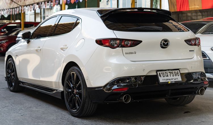 Mazda Mazda3 2022 2.0 SP Sports 100th Anniversary Edition Sedan เบนซิน ไม่ติดแก๊ส เกียร์อัตโนมัติ ขาว รูปที่ 3