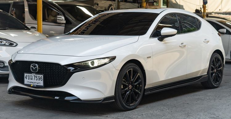 Mazda Mazda3 2022 2.0 SP Sports 100th Anniversary Edition Sedan เบนซิน ไม่ติดแก๊ส เกียร์อัตโนมัติ ขาว รูปที่ 2