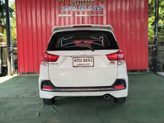 Honda Mobilio 2015 1.5 RS Sedan เบนซิน ไม่ติดแก๊ส เกียร์อัตโนมัติ ขาว รูปที่ 3