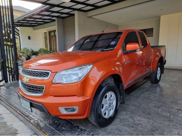 รถ Chevrolet Colorado 2.5 LT Z71 สี ส้ม