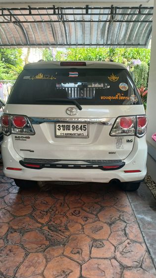 Toyota Fortuner 2013 3.0 V 4WD Utility-car ดีเซล เกียร์อัตโนมัติ ขาว รูปที่ 2