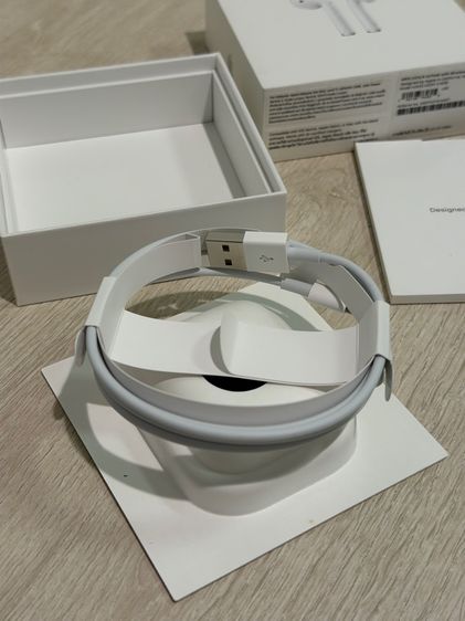 ส่งต่อ - สายชาร์จ IPHONE หรือ AirPods ของแท้  รูปที่ 2