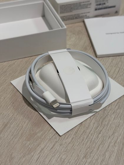 ส่งต่อ - สายชาร์จ IPHONE หรือ AirPods ของแท้  รูปที่ 3