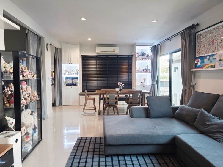 Sansiri มีบางส่วน ใช่ ขายเศรษฐสิริพัฒนาการแปลงมุมพิเศษเพียง 11.5 ล้าน รูปที่ 3