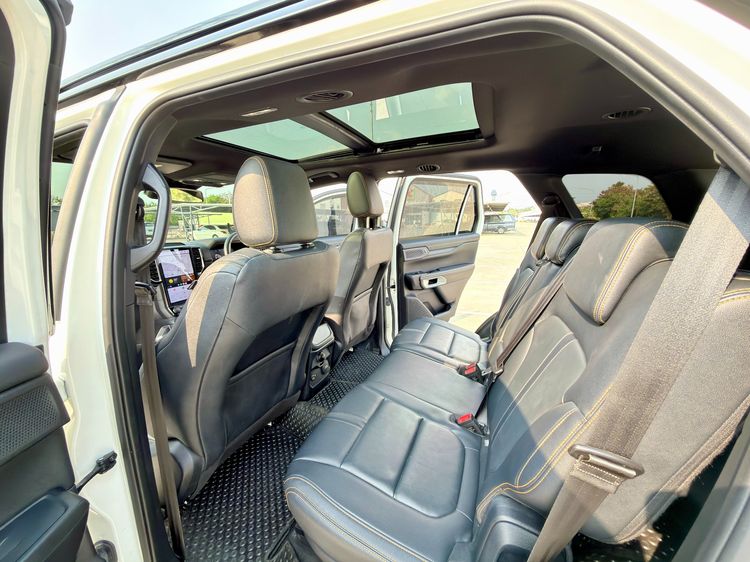 Ford Everest 2024 2.0 Bi-Turbo Wildtrak 4WD Sedan ดีเซล ไม่ติดแก๊ส เกียร์อัตโนมัติ ขาว รูปที่ 2