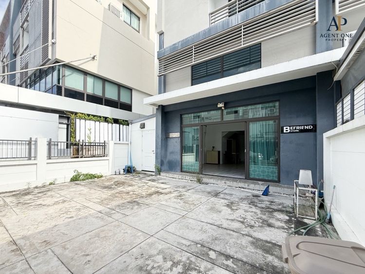 ใช่ โฮมออฟฟิต 3.5 ชั้น  District เอกมัย - รามอินทรา เพียง 6.69 ล้าน รูปที่ 2