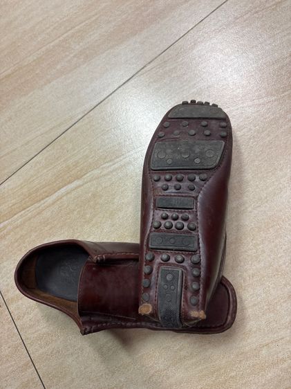 รองเท้าหนัง รูปที่ 9