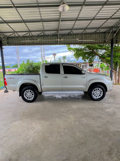 Toyota Hilux Vigo Champ 2014 Double Cab 2.5 E VNT Prerunner Pickup ดีเซล ไม่ติดแก๊ส เกียร์อัตโนมัติ บรอนซ์เงิน รูปที่ 2